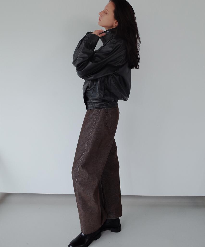 Gilyeong Denim Corduroy Barrel Pants_Brown