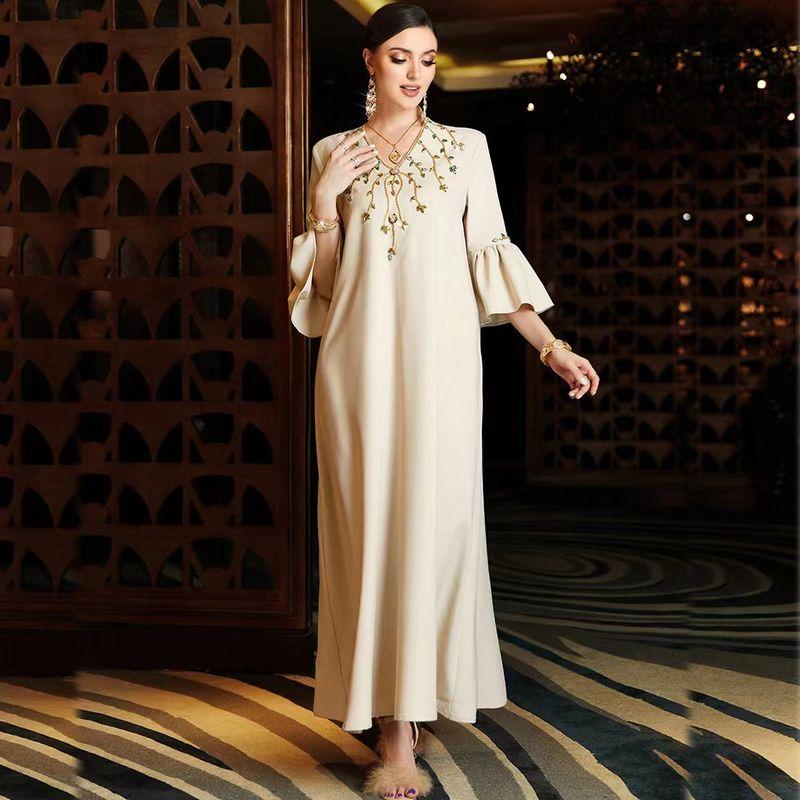 Western Style New V-neck Fashion Horn Cuff Hand Sewing Drill Dress Hand Sewn Diamond Dress