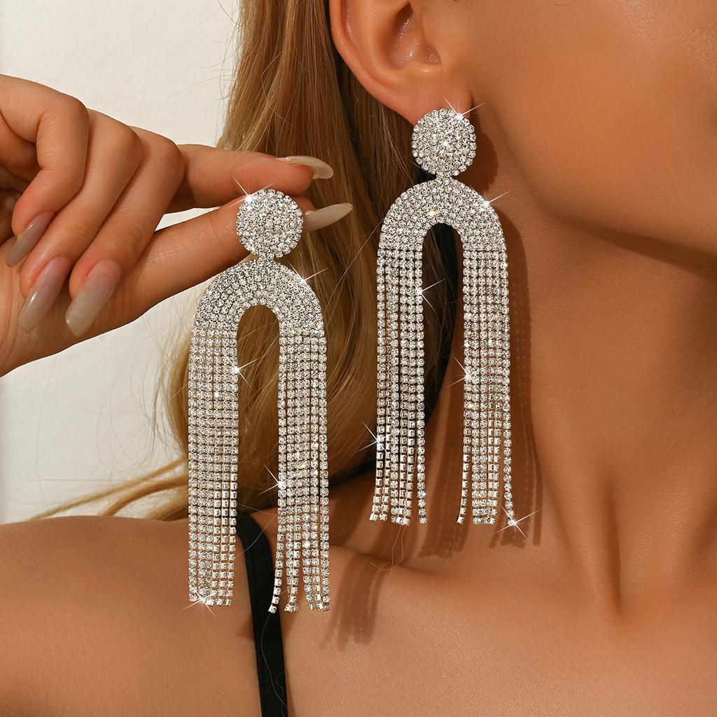European and American Diamond-encrusted Metal Long Fringed Earrings Women's High-end Studs, Niche Temperament Earrings