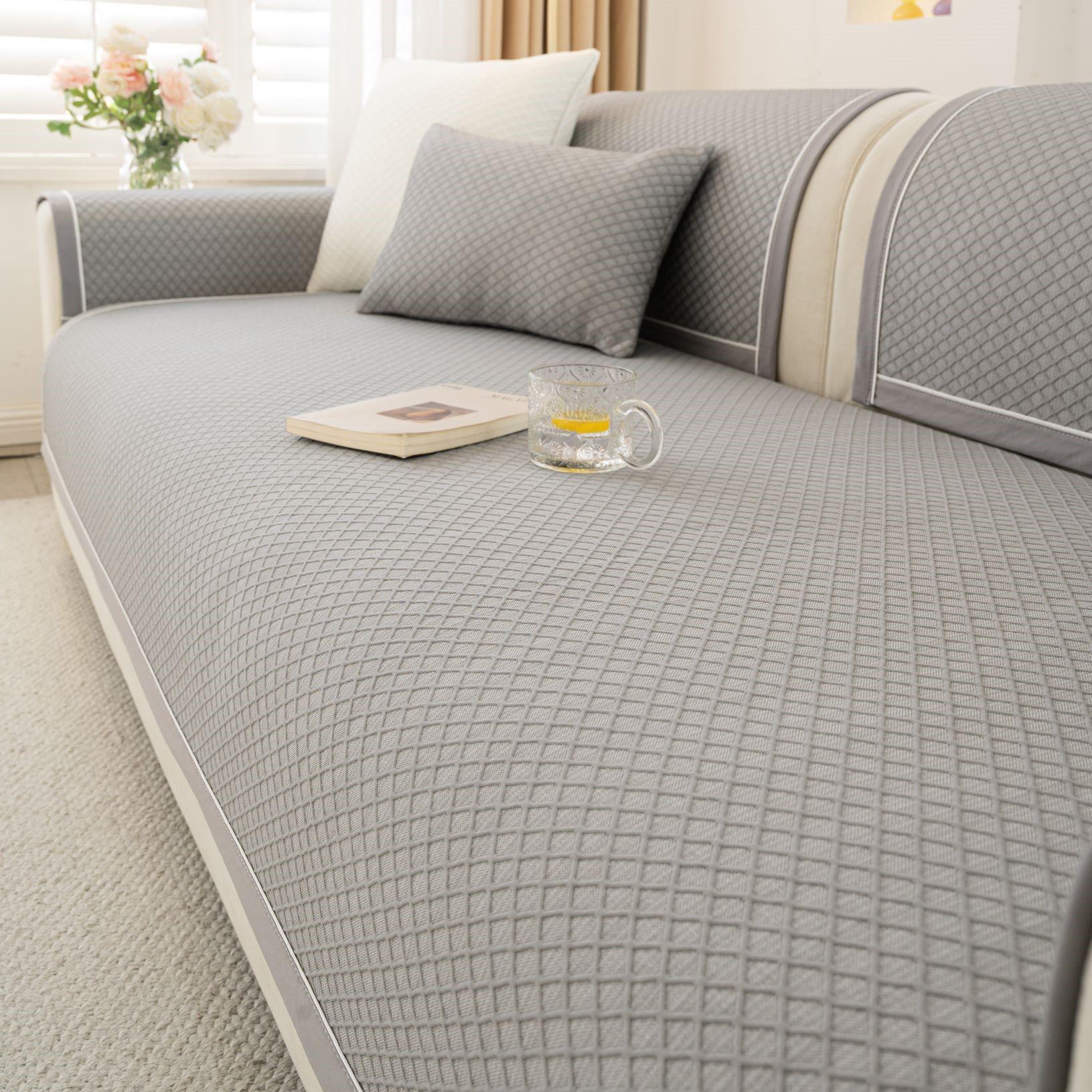 

New Summer Ice Silk Cool Sensation Silk Sofa Cushion Solid-color Cool and Anti-slip Sofa Cover Soft Mat Covering Cloth Cushion Pillow 30x50cm светло-серый