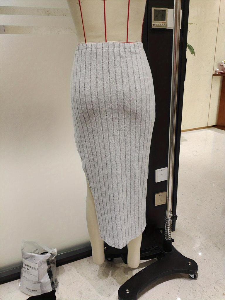 2023 Autumn/Winter Women's Solid Color Casual Slim Fit Round Neck Long Sleeve Skirt Set