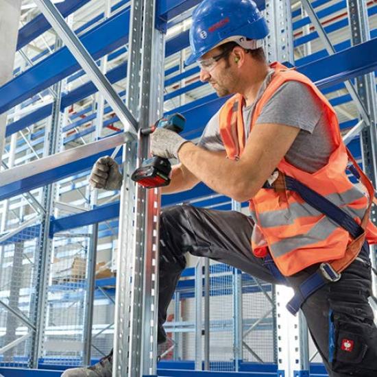 Bosch Professional 18V Akumulátorový rázový utahovák s funkcí klíče Nabíječka prodávána (Pouze tělo, samostatně) GDX18V-200CH