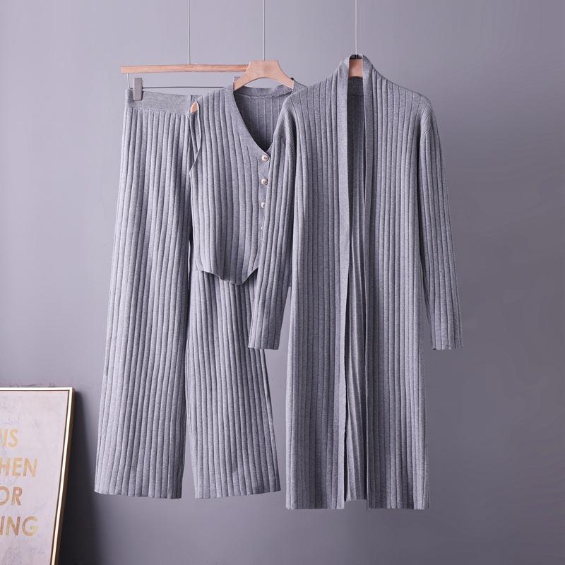 Cross-border autumn and winter knitted cardigan women's new Korean version lazy wind loose soft waxy sweater vest three-piece set women