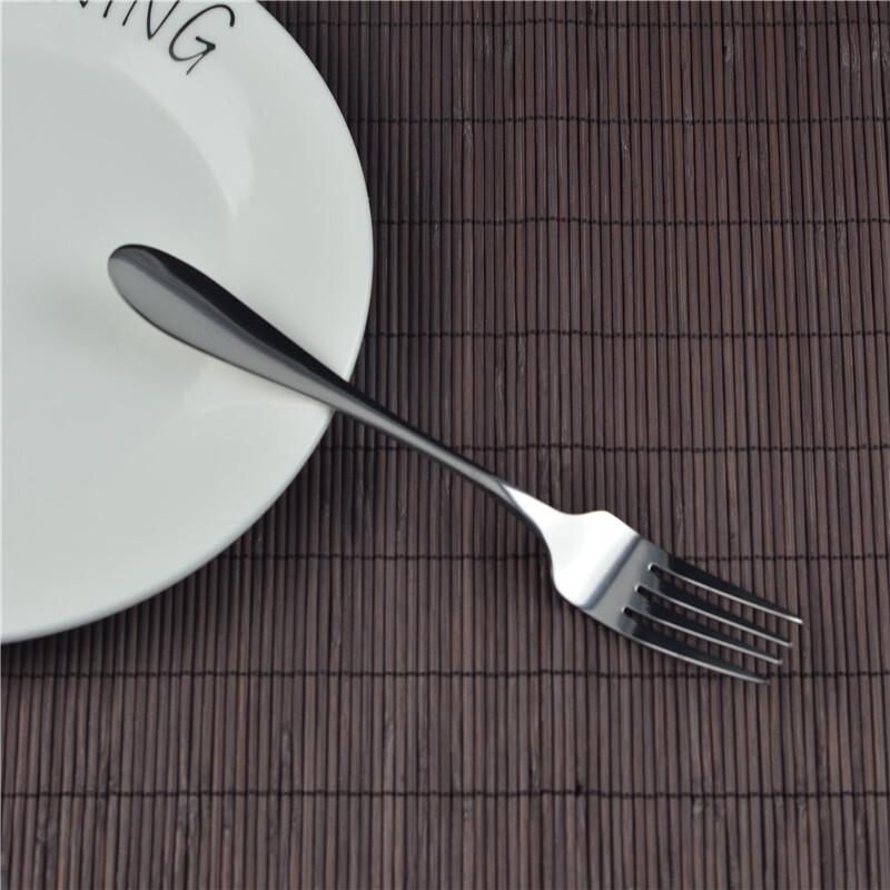 Ru Han Imported Stainless Steel Steak Cutlery Set