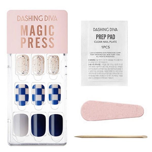 

Типсы для ногтей Dashing Diva Magic Press, клетчатый костюм, 1 комплект