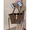 Retro Niche Bags, Autumn Versatile and Trendy Hand-held Bucket Bag, Fashionable Single-shoulder Crossbody Bag