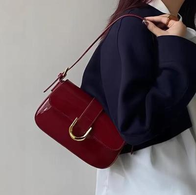 Retro Patent Leather Shoulder Bags For Women Luxury Flap Crossbody Bag Solid Color Underarm Bags Red Crossbody Lady Handbag