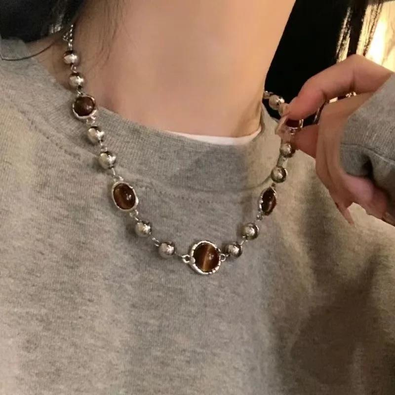 Vintage Leder Brauner Stein Anhänger Halskette Damen Retro Stapel Choker Temperament Schlüsselbein Kette Hip Hop Schmuck Zubehör