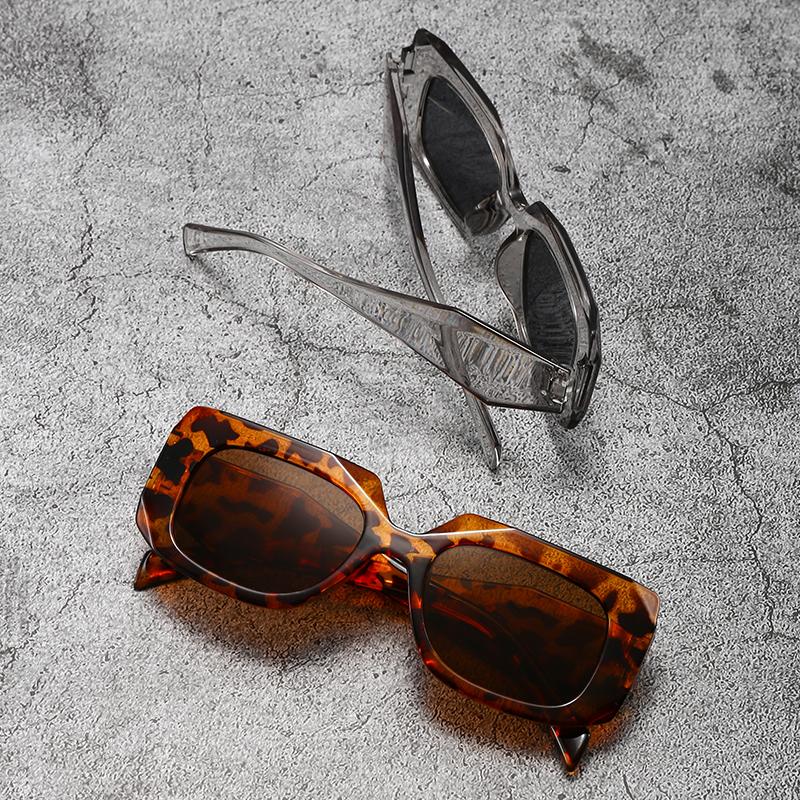 Vintage Irregular Square Sunglasses Women Men Fashion Brand Designer Sun Glasses Outdoor Revelry Party Lady Man Glasses UV400