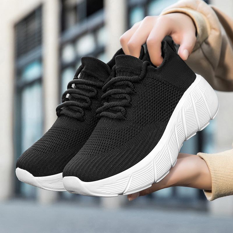Flying woven elastic socks shoes shoes soft sole thick sole heightening couple breathable mesh deodorant casual sports shoes