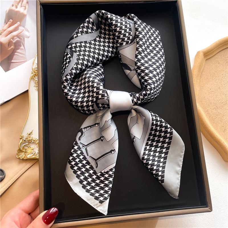 71Cm Travel Thousand Bird Grid Headscarf 71 Square Scarf Silk Scarf X Temperament Scarf Picture Color Matching Simulation Silk Women's Shawl Scarf