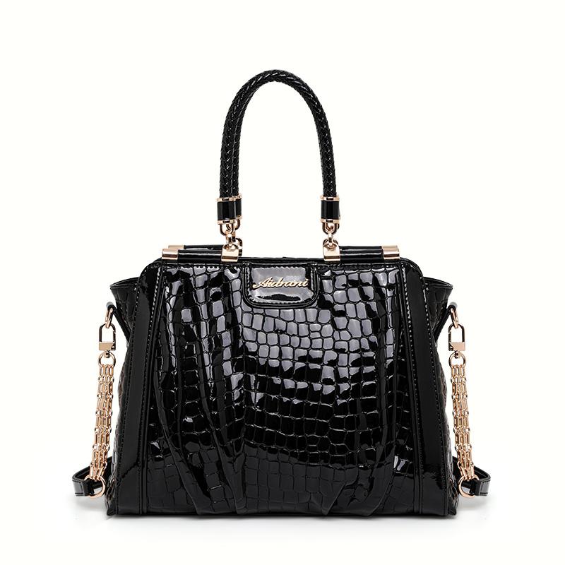 Black Crocodile - Embossed Patent Leather Top - handle Bag чёрный