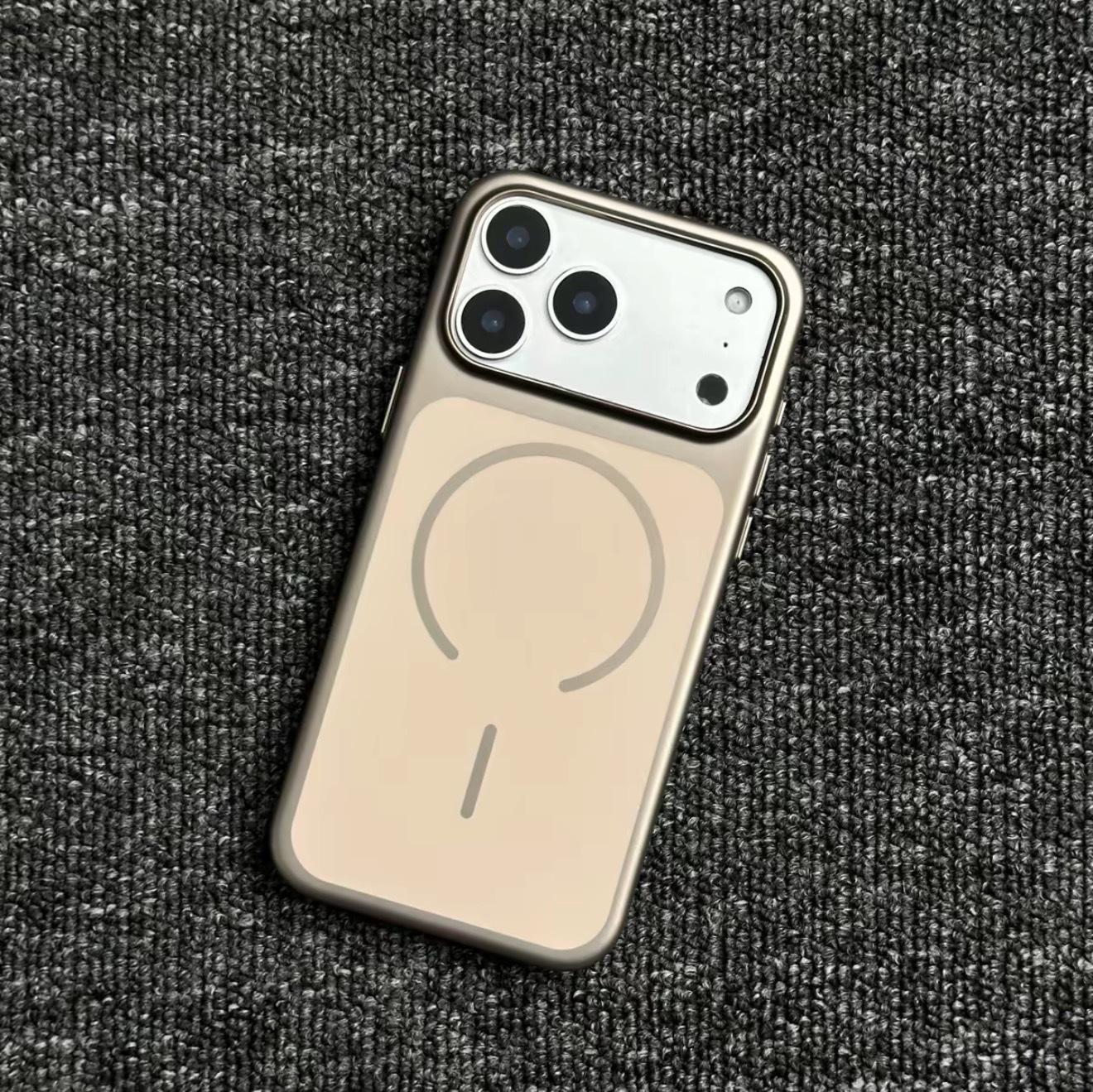 

iPhone 17 PRO MAX Magnetic Phone Case for Apple 16/15 13 PRO MAX золотой