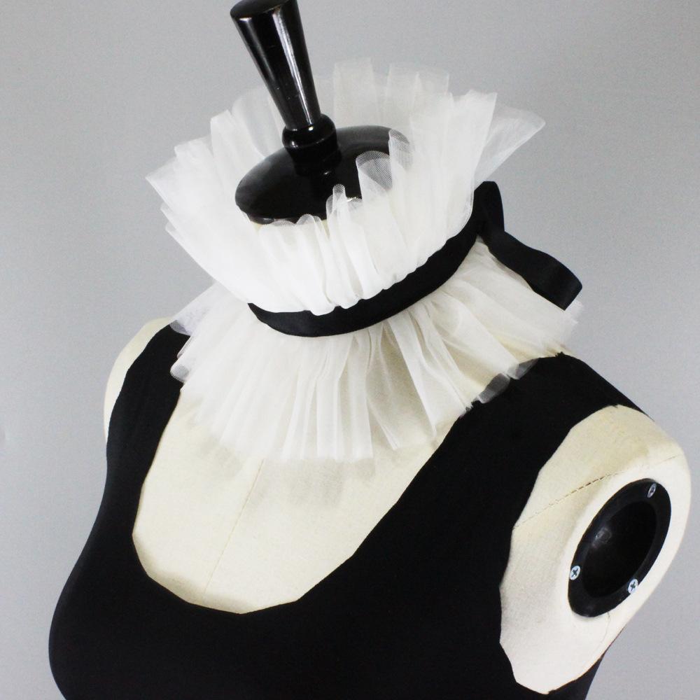 Stage Photo Girl Literary Style Fake Collar Necklace Small Ralph Collar Wooden Ear Clown Collar