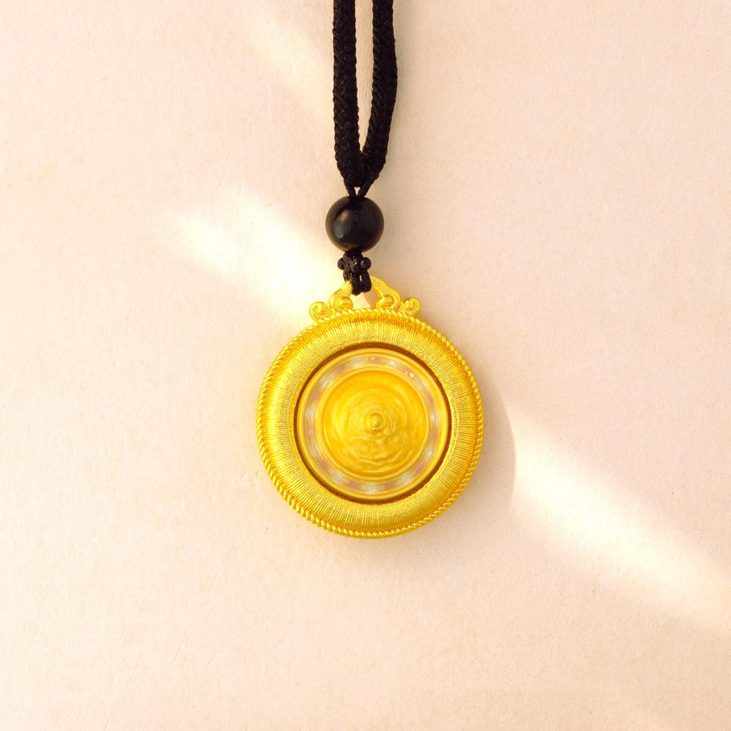 Chinese Gold Brushed Diamond Compass Pendant Necklace - Rotatable Auspicious Beast Design