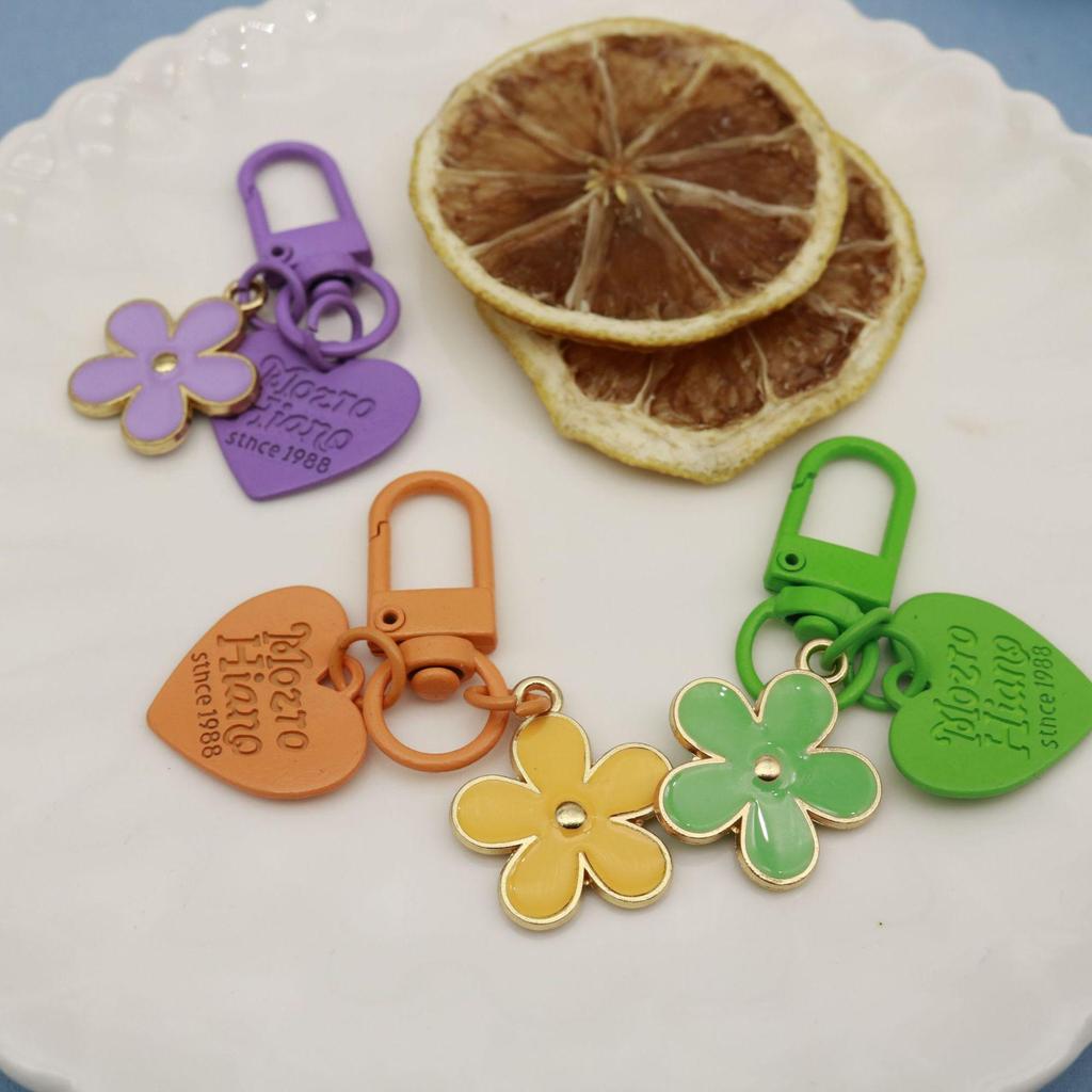 Colorful Heart-Shaped Pendant: Cute Personalized Candy Color Metal Charm DIY Keychain Accessory