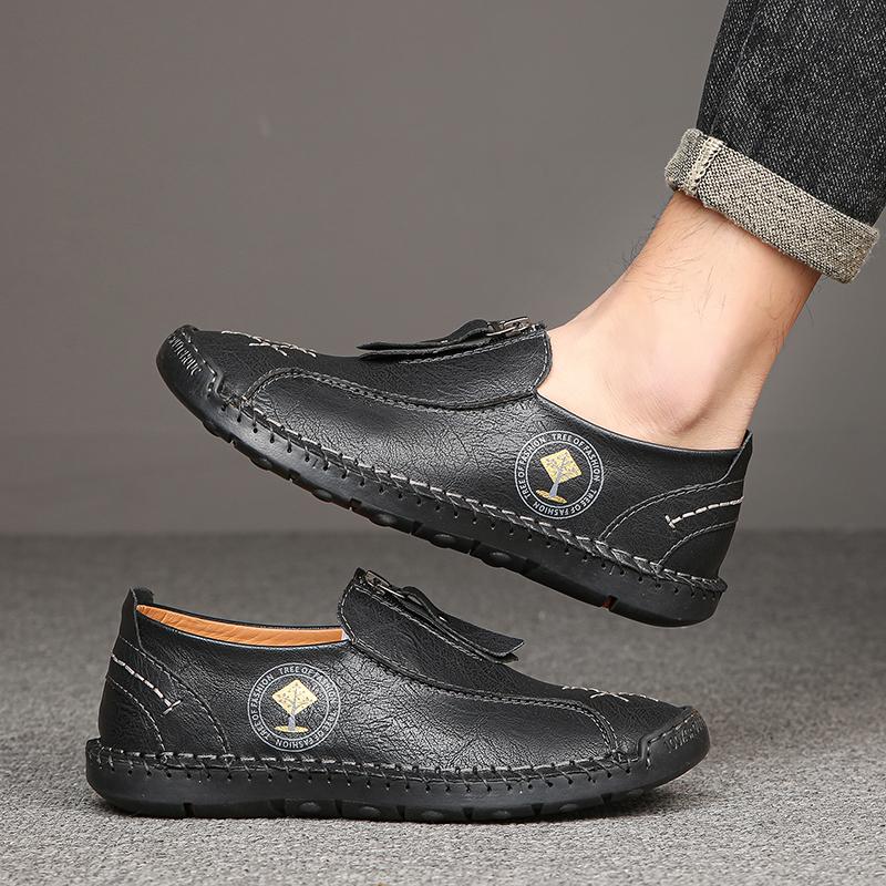 Summer Men's Casual Luxury Leather Shoes Breathable Men Handmade Flat Bottomed Moccasins Shoes Outdoor Driving Shoes Large Sizes