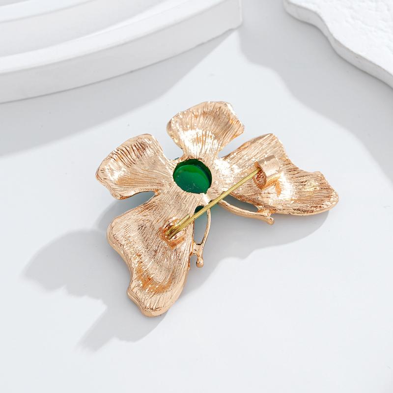 1Pcs Trendy Animal Insect Lapel Pin Elegant Crystal Enamel Butterfly Brooch For Men'S Suit Fashion Clothing Accessory Jewelry