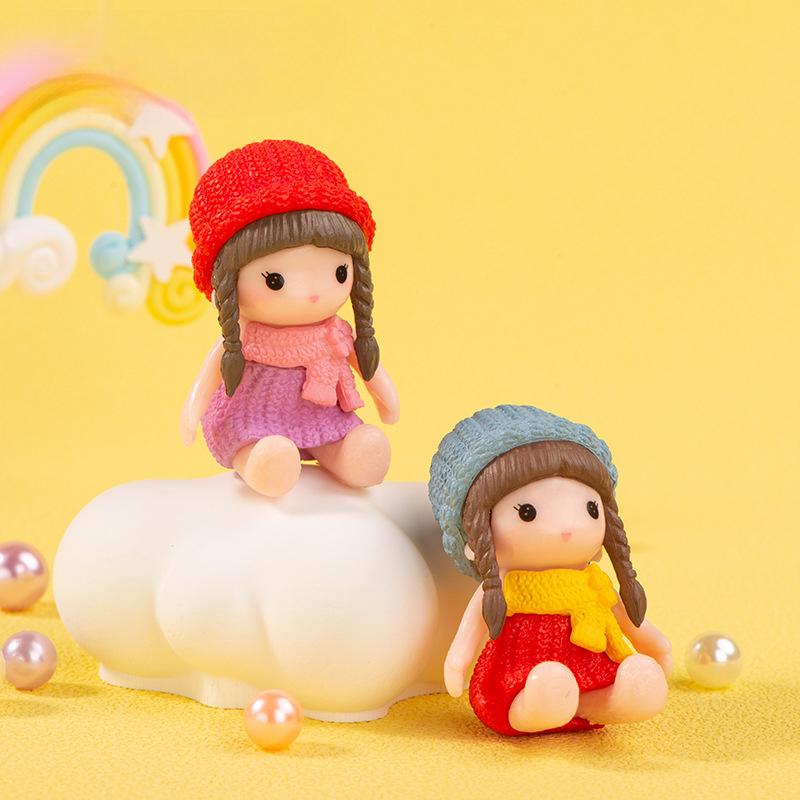 Micro Landscape Decoration Cute Cartoon Doll Girl Four-color Hat Birthday Gift Small Ornaments