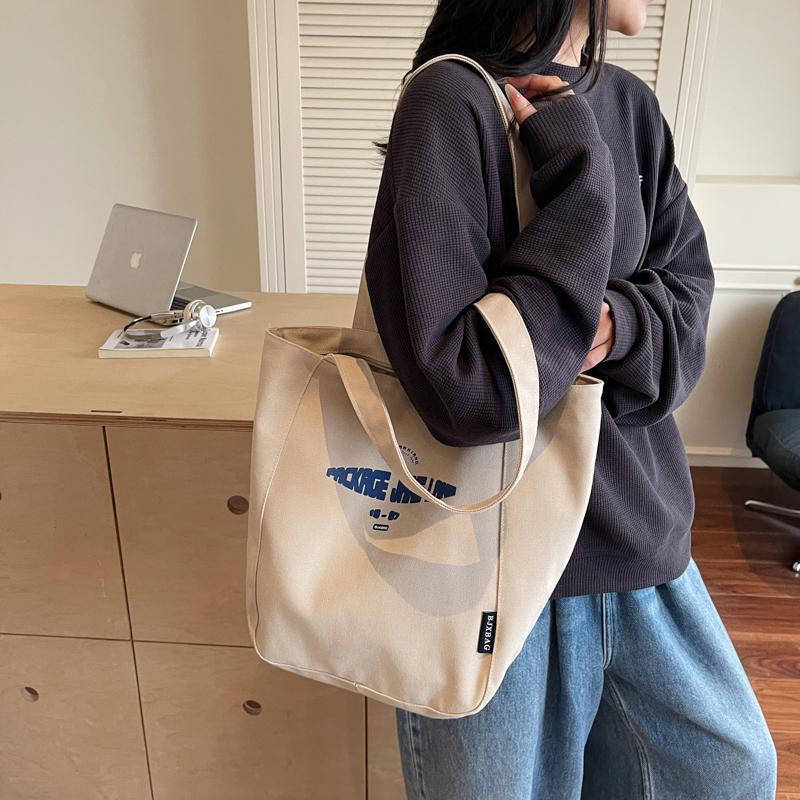 2026 Women's Large Capacity Canvas Tote Bag - Versatile Single Shoulder Bag for Autumn/Winter Commute and College.
