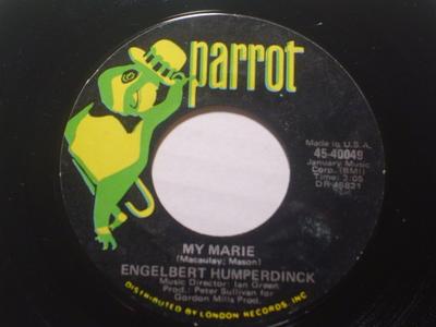 7-tums Skiva ENGELBERT HUMPERDINCK - My Marie / Our Song (Duvan) 4540049 Papegoja 1970 Amerikansk Pop Begagnad