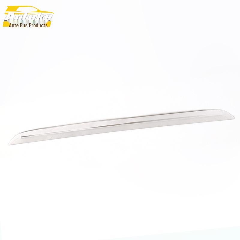 Surui Tailgate Trim: Stainless Steel Anti-Scratch Bumper Decoration Strip