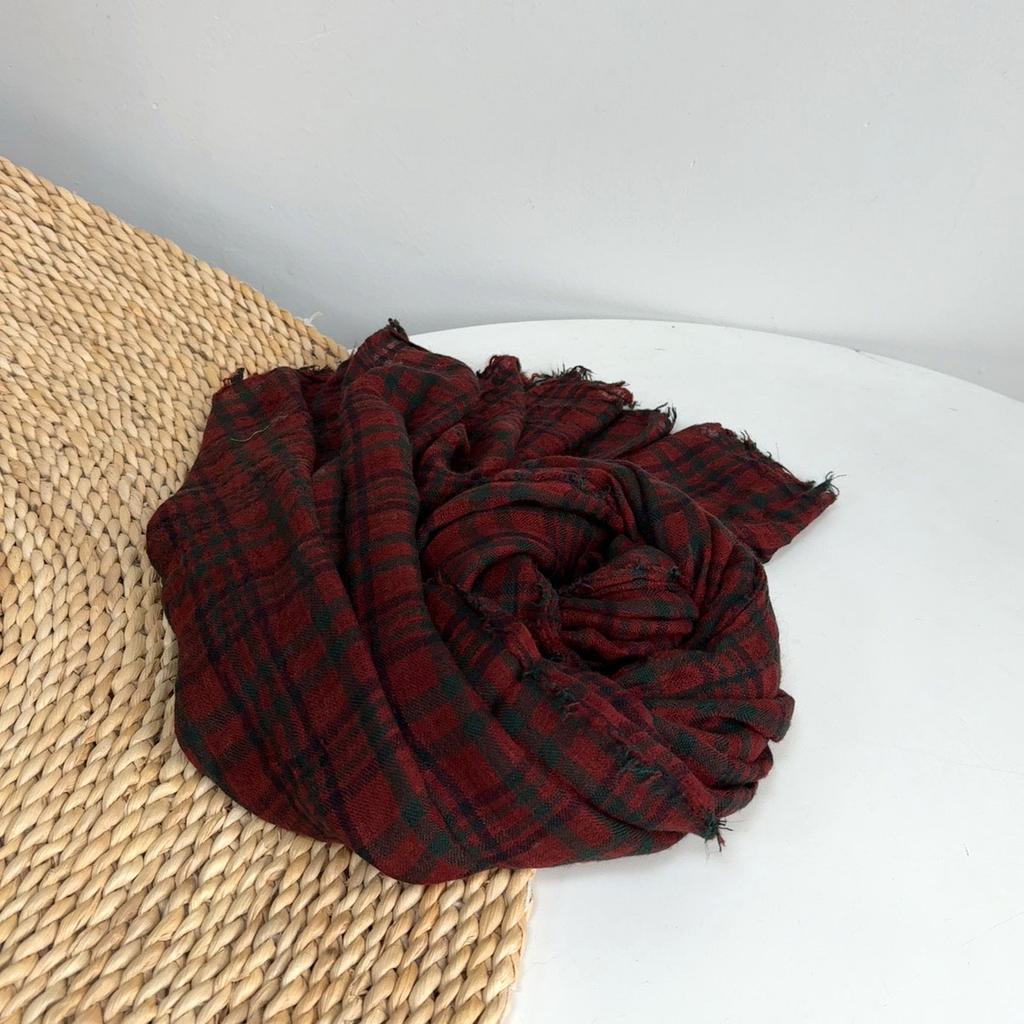 Retro British Wool Blended Scarf For Women Autumn And Winter Warm Plaid Scarf Outerdoor Stole Versatile Long Scarf 90*200Cm