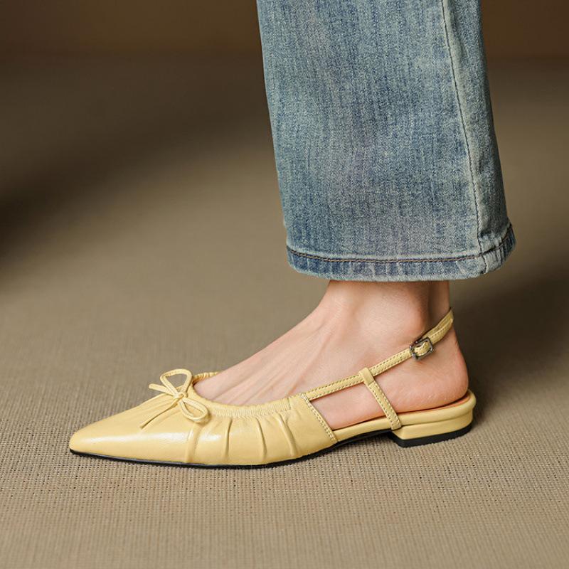 Korean version flat-soled sandals women's summer women's bag head sandals buckle beef tendon soft sole large size shoes new empty sandals