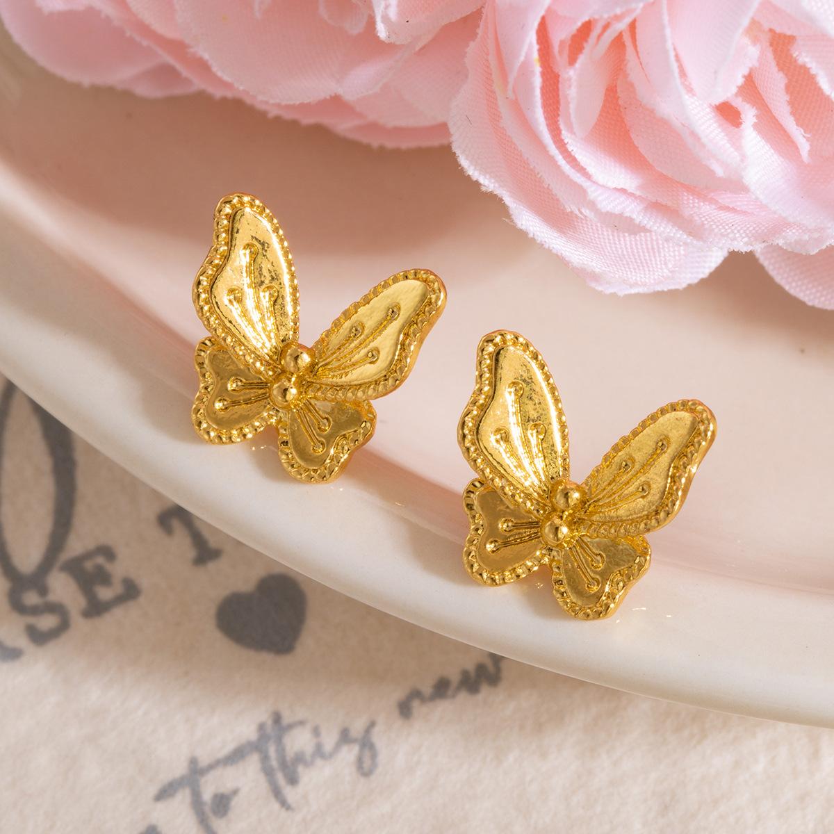 Dongdaemun Golden Butterfly Temperament Stud Earrings, Light Luxury Fashion Simple Celebrity Style Earrings Women