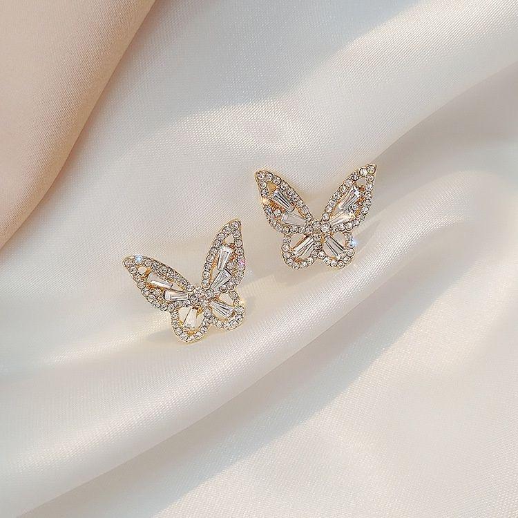 Korean New Fashion Butterfly Earrings For Women 2026 Punk Rhinestone Style Cute Girl Zircon Stud Earrings Kpop Jewelry