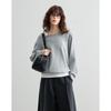 Demana Women's Air Layer V-Neck Sweatshirt