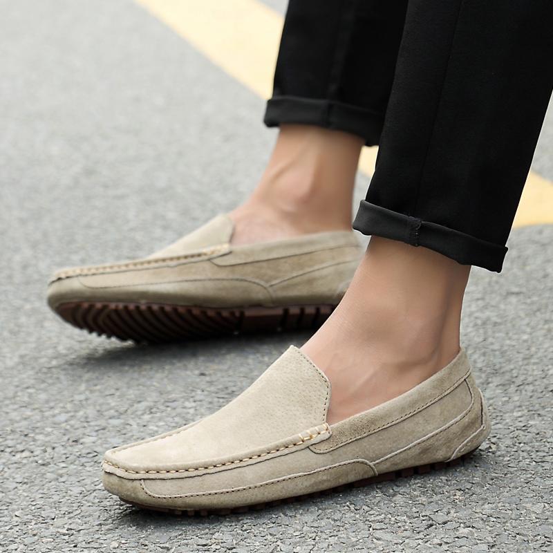 Men’s Moccasins Driving Shoes Comfort Flats Casual Slip On Plus Size Suede Shoes for Men Over Sized