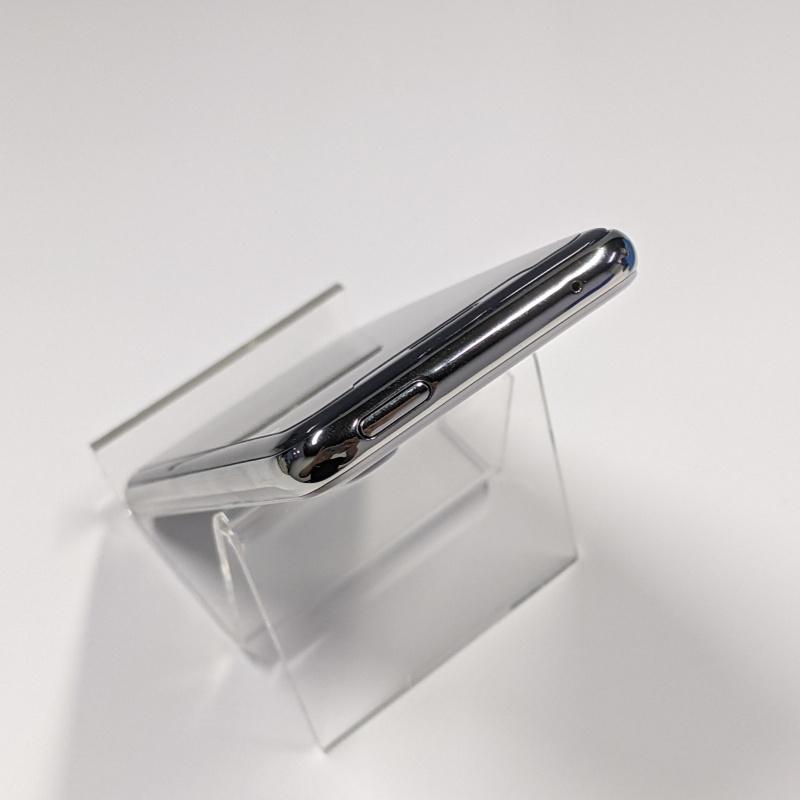 Neues i8 Kartenhandy GSM 2G Tasten-Funktions-Handy 2,0 Zoll MTK GSM 2G Dual-SIM Dual-Standby Single-Core Bluetooth Cartoon Studentenhandy