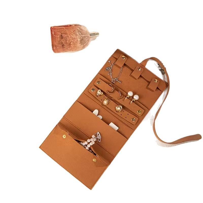 Modern Simple Leather Jewelry Pouch With Soft Design For Travel And Gift Use