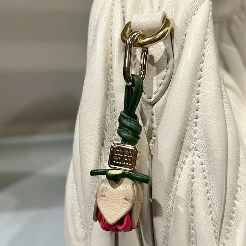 Flower Leather Bags Charm Ornaments Cowhide Flower Decorative Hanging Tassels Car Handbag