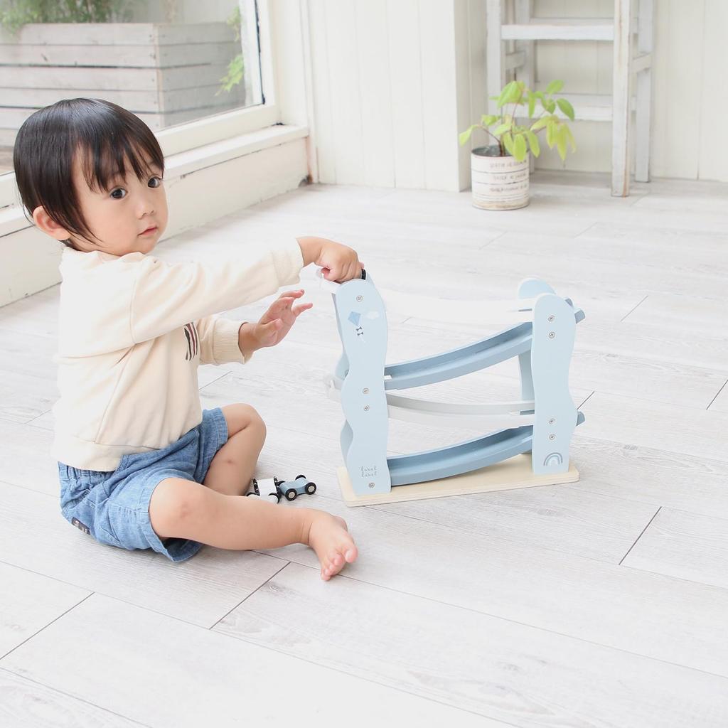 Edute Slope Toy: Cars slide down a slope, fostering concentration and predictive skills. LabelLabel Car Slider Wooden Car Toy for 1-2 year olds, Birth