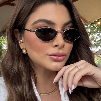 Modische rautenförmige Metall-Sonnenbrille Neue einfache Strand-Sonnenschutz-Sonnenbrille Internetberühmt Gleicher Stil Sonnenbrille
