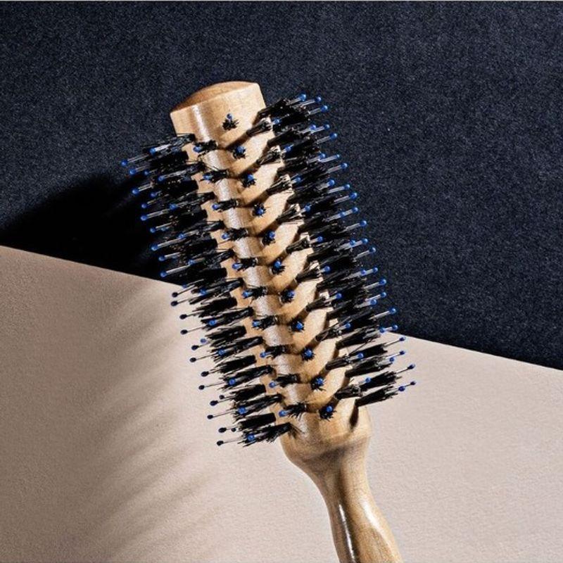 The Blow Dry Brush No. 2