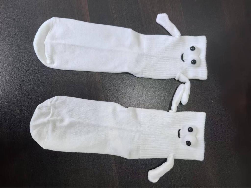 Cute Black and White Mid-Calf Magnetic Couple Socks