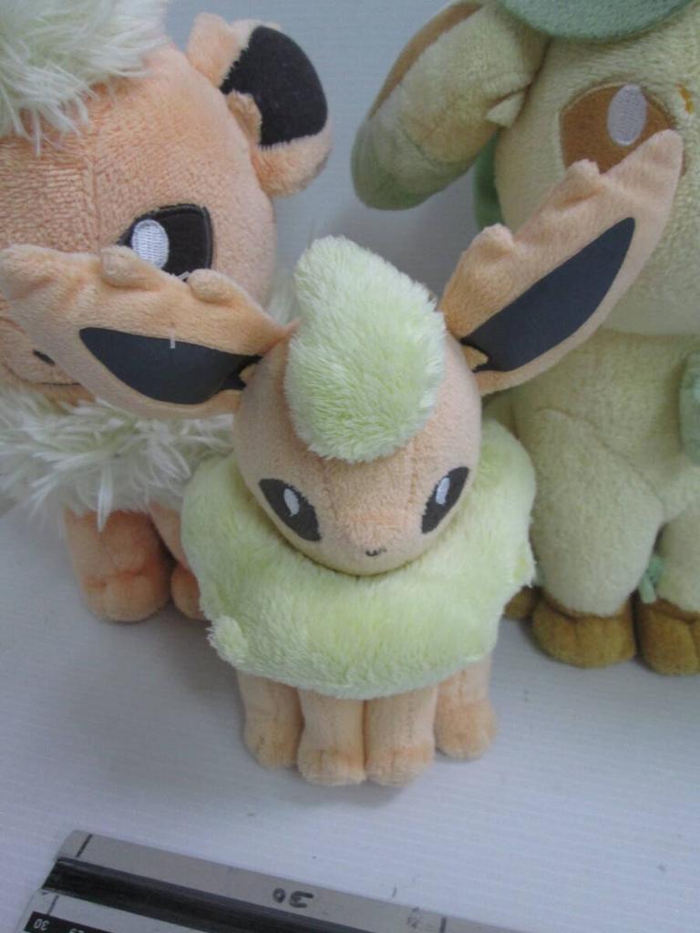 Pokémon Glaceon Super DX Plush Toys Older please inspect carefully as 4 Shipping costs are listed in the product Leafeon, Flareon, - items, is