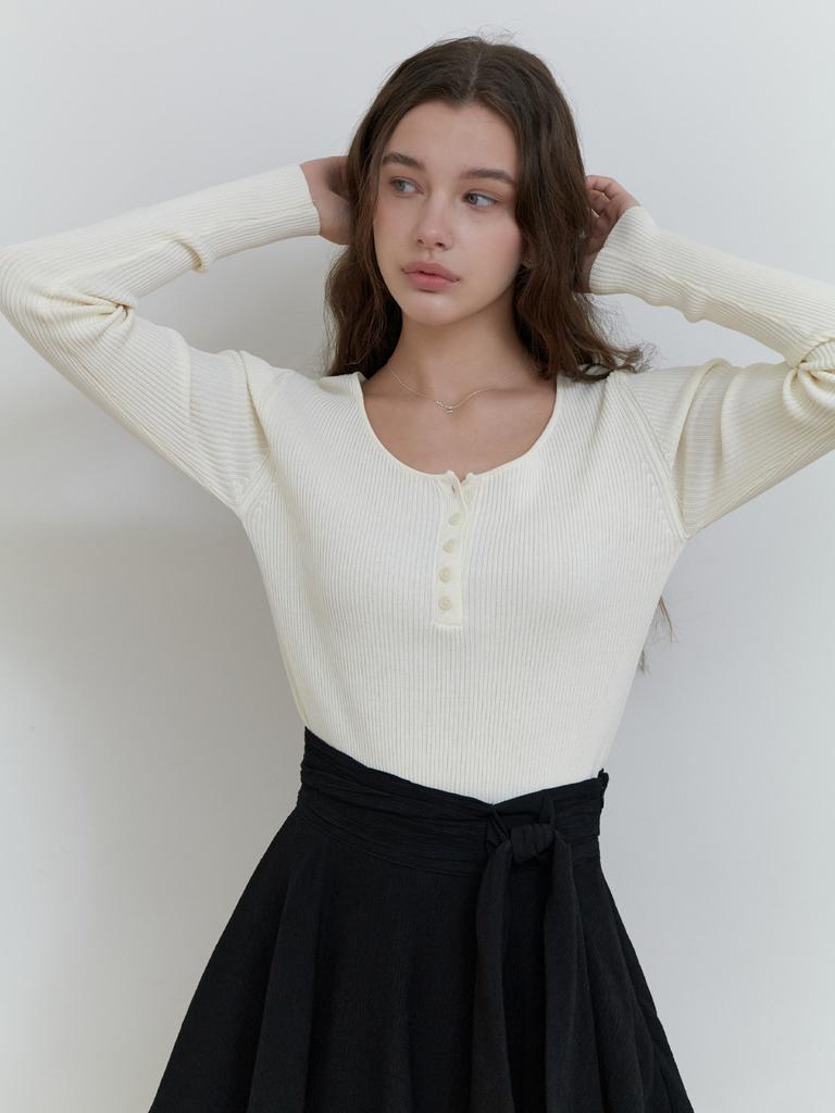 Liel Bonny Button Knit (Ivory)