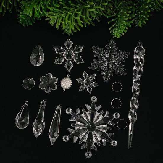 15Pcs  Acrylic Snowflake Ornaments Snowflake And Ice Crystal Hanging Decor for Christmas Tree Transparent Winter-Themed Craft Party Favor