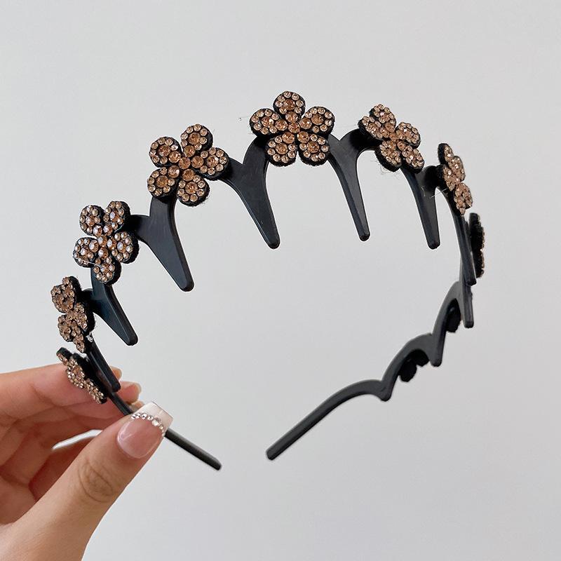 

Цветочные стразы Волна Ободки для волос Обручи для волос Женские ретро обручи для волос Заколка для мытья лица Пушистая текстура Зубчатый гребень шампанского