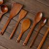 Cocina Saludable: Colección de Utensilios de Cocina de Palosanto