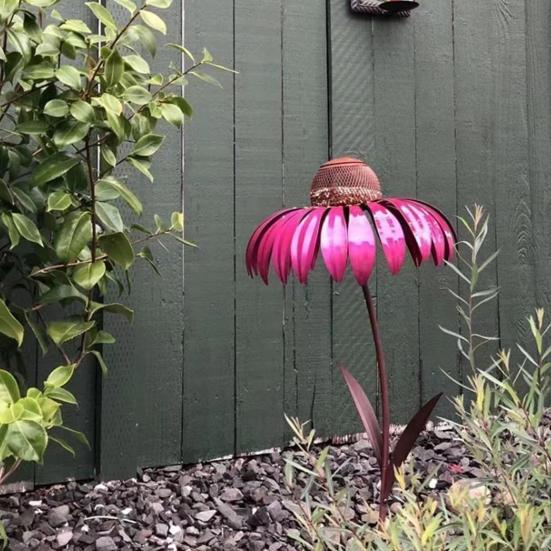 Bird Feeder, Painted Iron Bird Feeder with Petal-Top Grain Storage, Iron Art Design Bird Feeder for Hummingbirds And Finches Outdoor Garden Decoration