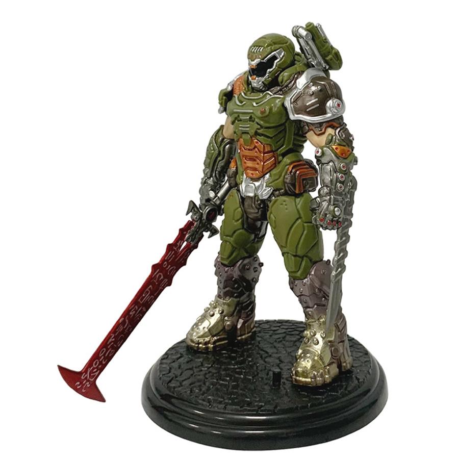 21.5cm Anime Game Doom Eternal Hunter big and strong Action Figure Mchanical Sense Model Toys Collection Festival Gifts