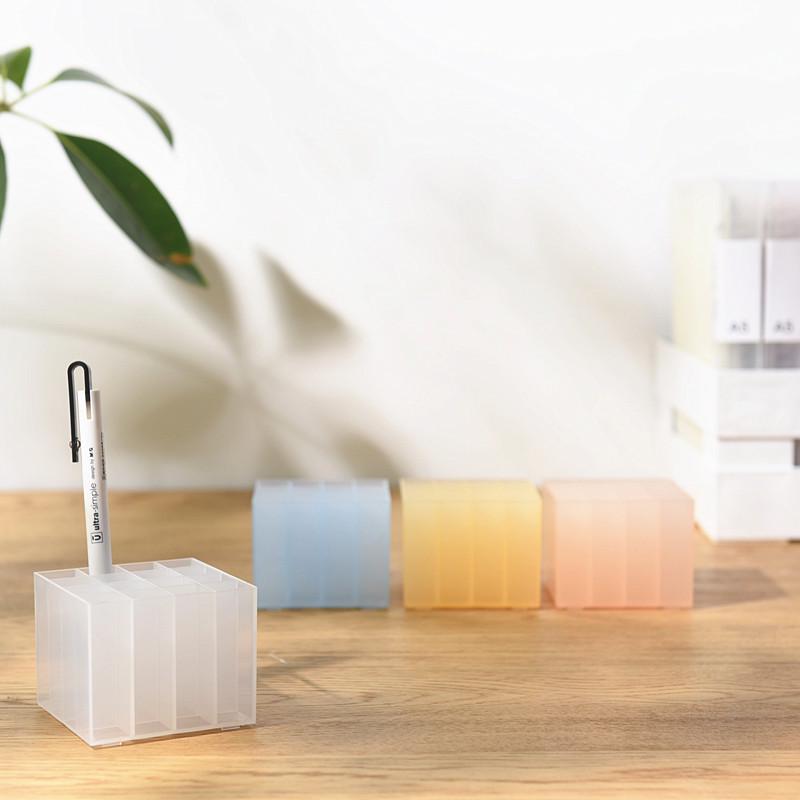 Korean Style Creative Pen Holder: Fashionable Desktop Ornament & Stationery Storage Square прозрачный