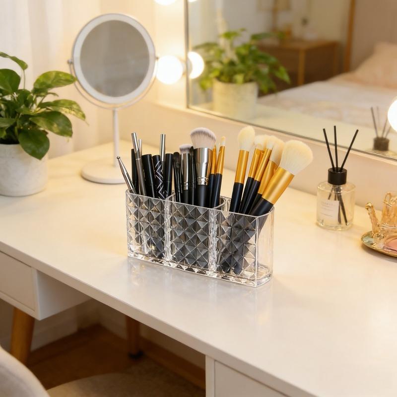 Cosmetics Storage Box Three Grid Pen Holder Transparent Acrylic Organizer for Eyebrow Pencil Makeup Brush Desktop Vanity Storage