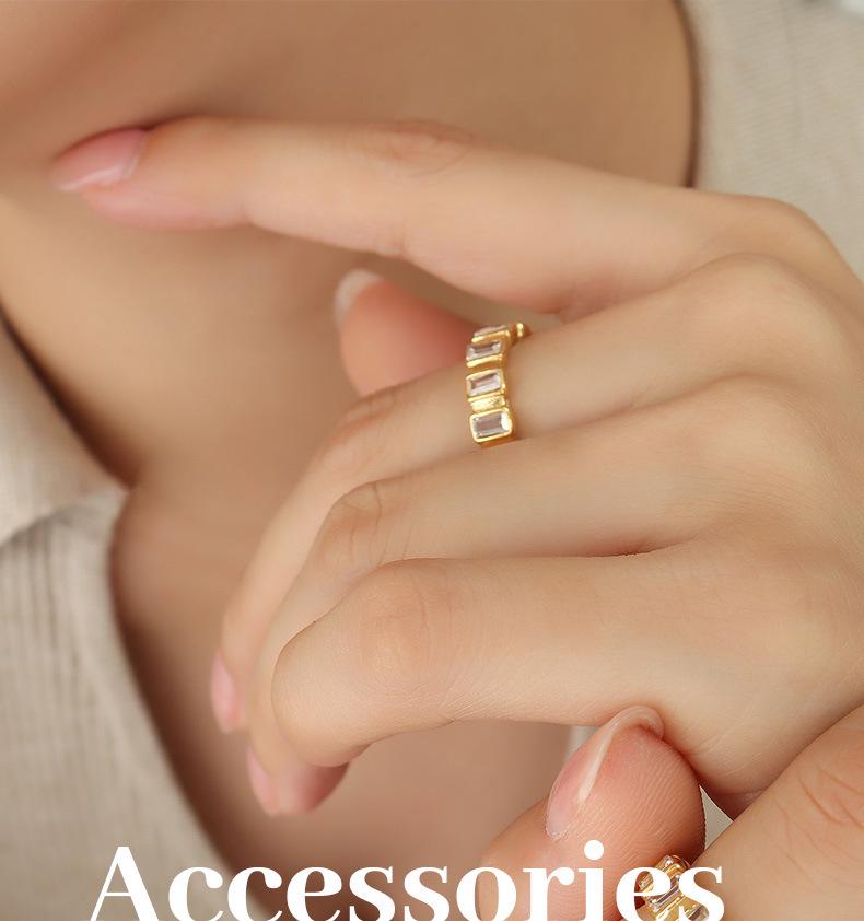 Trending Personalized Zircon Diamond Ring: Gold-Plated Titanium Steel Index Finger Jewelry, Unique and Non-Fading Design.