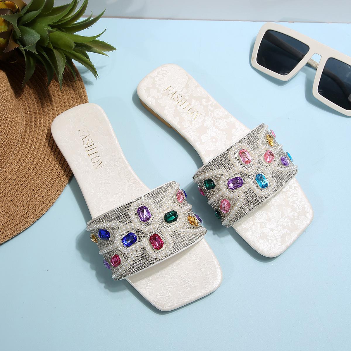 

Guyana Guyana sandals women wear summer new diamond-encrusted slippers holiday wind beach seaside one-word 42